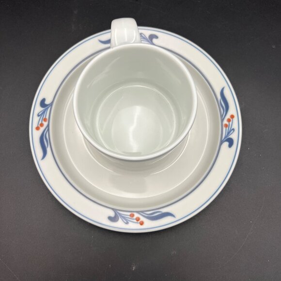 Dansk Bistro Maribo Pattern Flat Coffee Cup & Saucer Set (s) - Picture 10 of 12